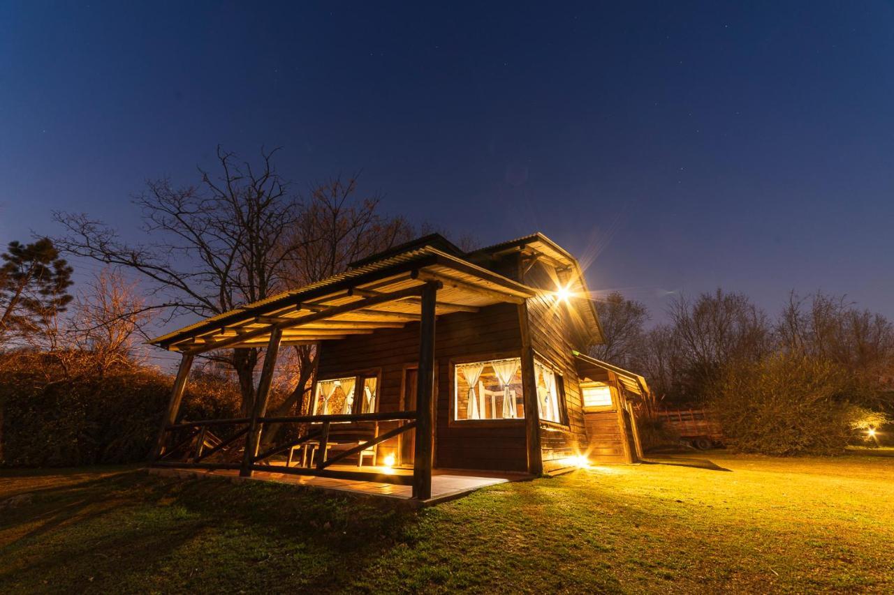 Cabanas Cuatro Horizontes Villa General Belgrano Exterior photo