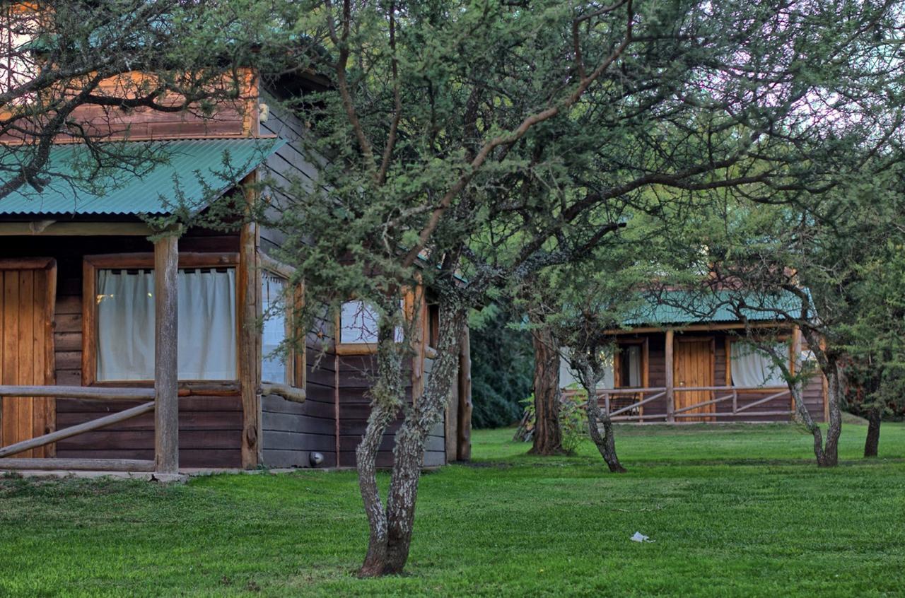 Cabanas Cuatro Horizontes Villa General Belgrano Exterior photo