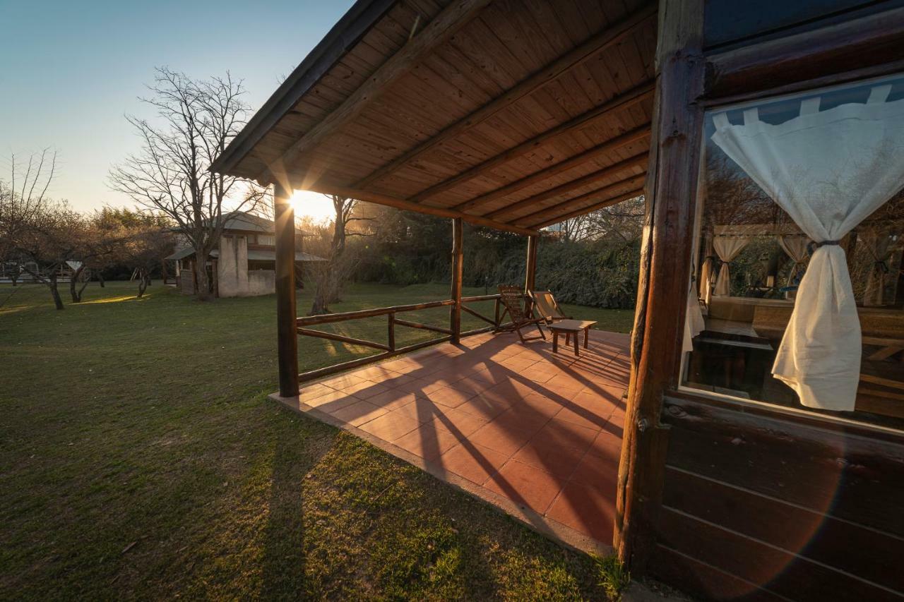 Cabanas Cuatro Horizontes Villa General Belgrano Exterior photo